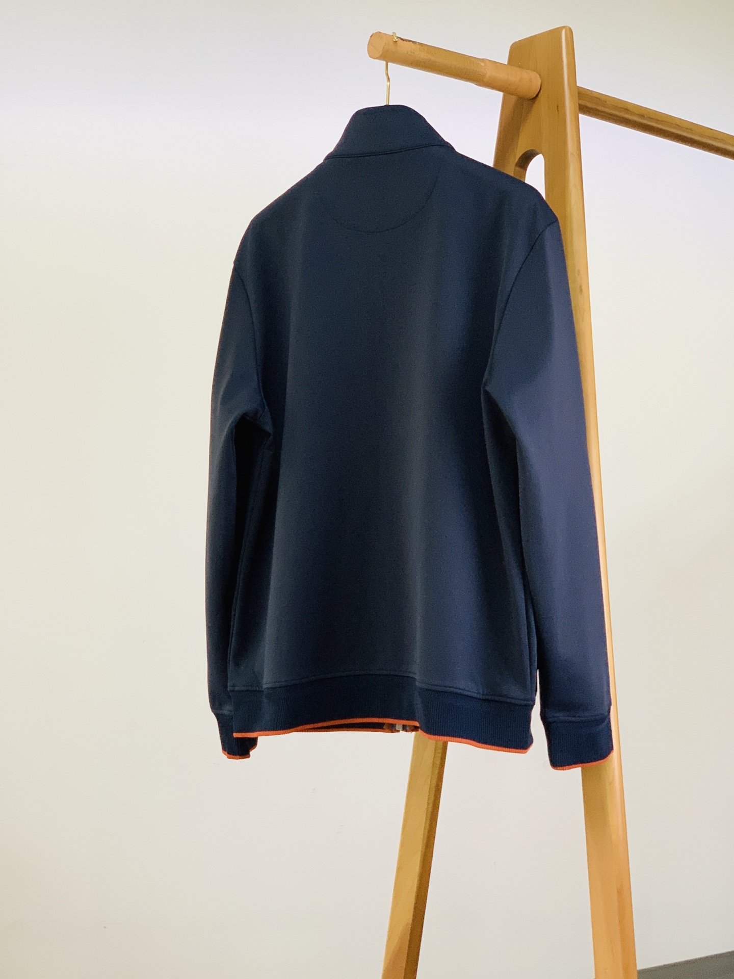 LoroPiana L.P FW早秋新品  Loro Piana休闲套装🥼甄选品牌高端针织混纺面料，面料垂感出色，触感细