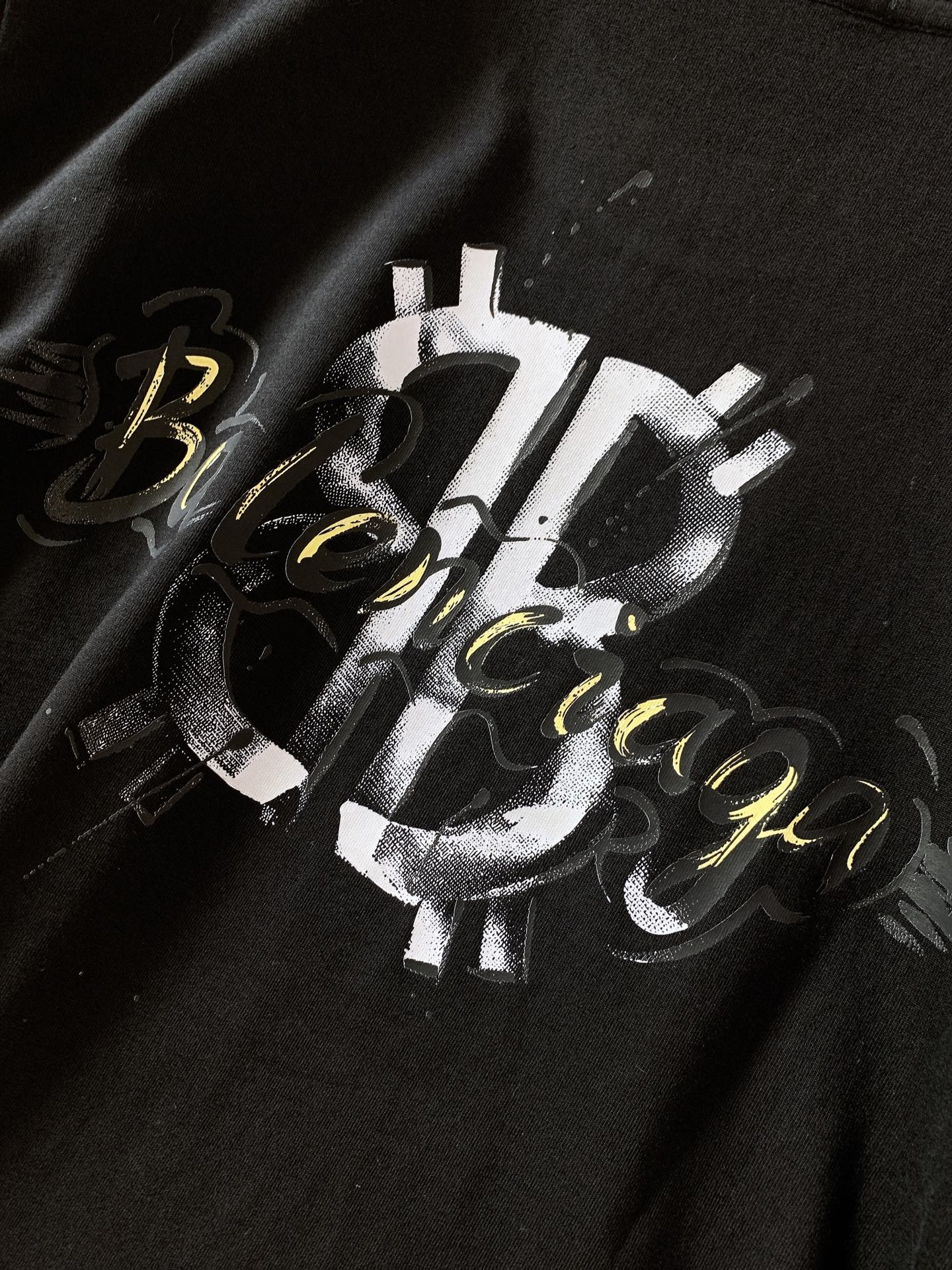 𝐁𝐚𝐥𝐞𝐧𝐜𝐢𝐚𝐠𝐚 巴黎世家 2026SS春夏新品 涂鸦BB短袖T恤👕重磅水洗棉质面料,整衣复古做旧水洗处理,领口袖口 𝐁𝐚𝐥𝐞𝐧𝐜𝐢𝐚𝐠𝐚 巴黎世家 2026SS春夏新品 涂鸦BB短袖T恤👕重磅水洗棉质面料,整衣复古做旧水洗处理,领口袖口