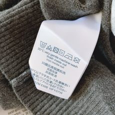 LouisVuitton 路易威登 2026FW早秋新品 条纹渐变撞色立领拉链针织开衫🥼一款低调显贵的轻奢针织外套!甄选 LouisVuitton 路易威登 2026FW早秋新品 条纹渐变撞色立领拉链针织开衫🥼一款低调显贵的轻奢针织外套!甄选
