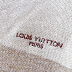 LouisVuitton 路易威登 2026FW早秋新品 条纹渐变撞色立领拉链针织开衫🥼一款低调显贵的轻奢针织外套!甄选 LouisVuitton 路易威登 2026FW早秋新品 条纹渐变撞色立领拉链针织开衫🥼一款低调显贵的轻奢针织外套!甄选