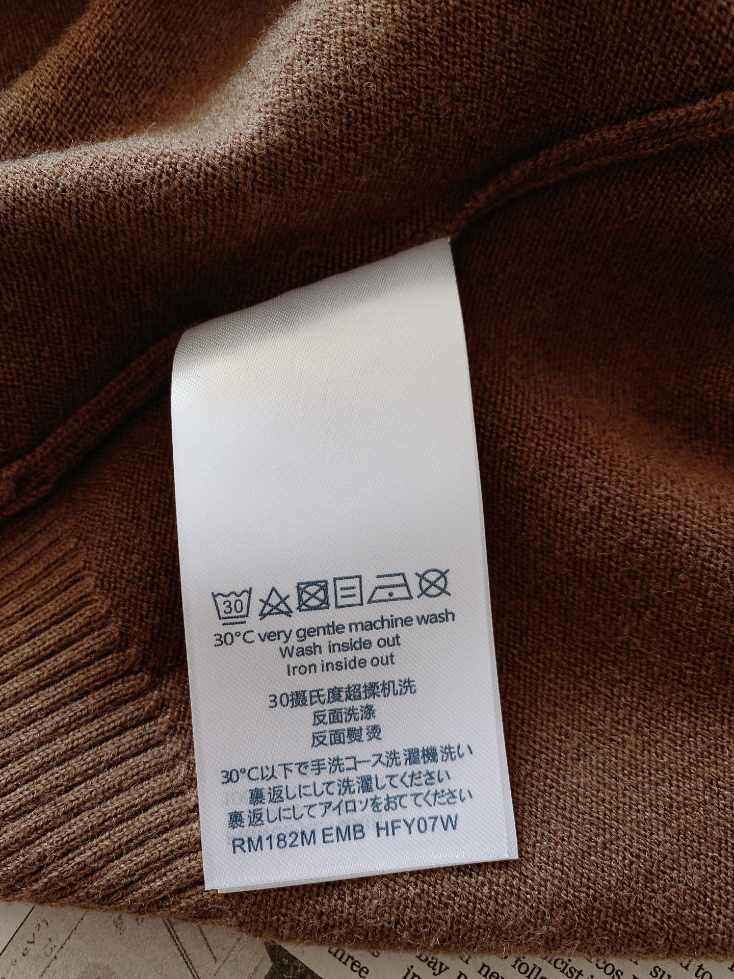 LouisVuitton 路易威登 2026FW早秋新品 条纹渐变撞色立领拉链针织开衫🥼一款低调显贵的轻奢针织外套!甄选 LouisVuitton 路易威登 2026FW早秋新品 条纹渐变撞色立领拉链针织开衫🥼一款低调显贵的轻奢针织外套!甄选