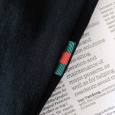 Gucci 古驰 2026FW早秋新品 重磅刺绣T恤👕甄选长绒棉料子,手感细腻扎实,上身挺括有型不贴身。胸前麦穗GG立体 Gucci 古驰 2026FW早秋新品 重磅刺绣T恤👕甄选长绒棉料子,手感细腻扎实,上身挺括有型不贴身。胸前麦穗GG立体