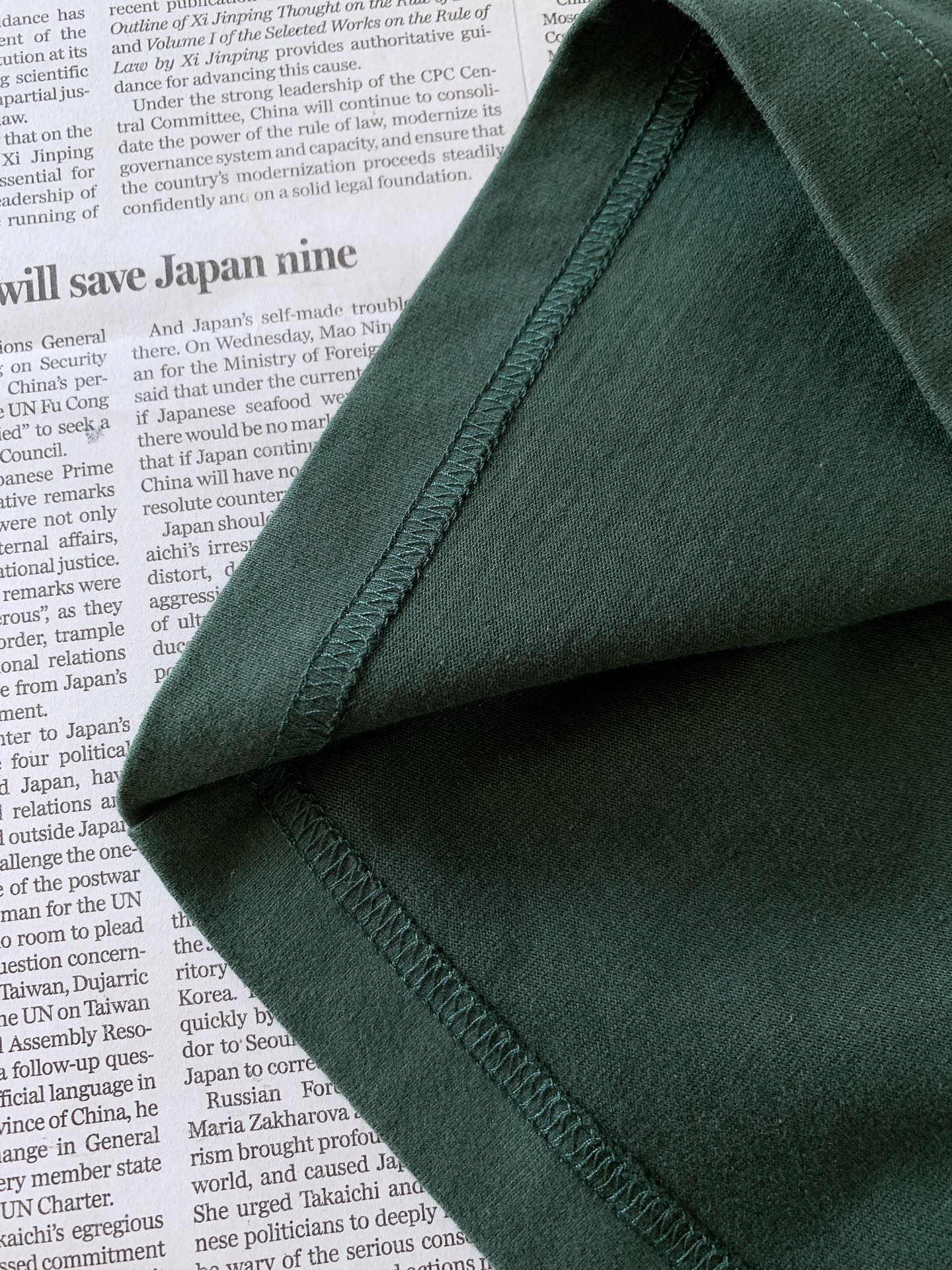Gucci 古驰 2026FW早秋新品 重磅刺绣T恤👕甄选长绒棉料子,手感细腻扎实,上身挺括有型不贴身。胸前麦穗GG立体 Gucci 古驰 2026FW早秋新品 重磅刺绣T恤👕甄选长绒棉料子,手感细腻扎实,上身挺括有型不贴身。胸前麦穗GG立体