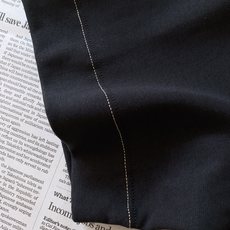 Burberry 巴宝莉 2026FW早秋新品 经典骑士标圆领短袖T恤👕重磅长绒棉面料手感软糯垂顺,上身挺括不塌。左胸复 Burberry 巴宝莉 2026FW早秋新品 经典骑士标圆领短袖T恤👕重磅长绒棉面料手感软糯垂顺,上身挺括不塌。左胸复