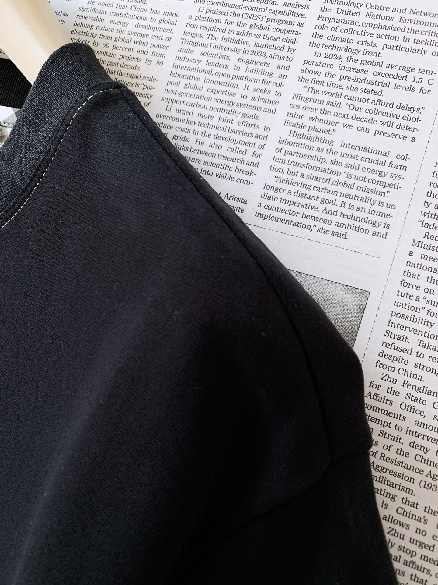 Burberry 巴宝莉 2026FW早秋新品 经典骑士标圆领短袖T恤👕重磅长绒棉面料手感软糯垂顺,上身挺括不塌。左胸复 Burberry 巴宝莉 2026FW早秋新品 经典骑士标圆领短袖T恤👕重磅长绒棉面料手感软糯垂顺,上身挺括不塌。左胸复
