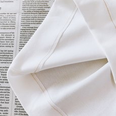 Burberry 巴宝莉 2026FW早秋新品 经典骑士标圆领短袖T恤👕重磅长绒棉面料手感软糯垂顺,上身挺括不塌。左胸复 Burberry 巴宝莉 2026FW早秋新品 经典骑士标圆领短袖T恤👕重磅长绒棉面料手感软糯垂顺,上身挺括不塌。左胸复