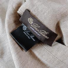 LoroPiana L.P FW早秋新品 Loro Piana双面穿马甲🎽 甄选高端双料织造,一面细腻针织亲肤柔和,另 LoroPiana L.P FW早秋新品 Loro Piana双面穿马甲🎽 甄选高端双料织造,一面细腻针织亲肤柔和,另