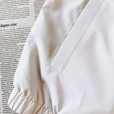 LoroPiana L.P FW早秋新品 Loro Piana双面穿马甲🎽 甄选高端双料织造,一面细腻针织亲肤柔和,另 LoroPiana L.P FW早秋新品 Loro Piana双面穿马甲🎽 甄选高端双料织造,一面细腻针织亲肤柔和,另