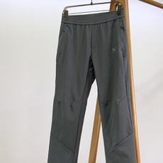 ARCTERYX 始祖鸟 2026FW早秋新品 机能加绒休闲裤👖复合三防面料,外层防泼耐磨,内里薄绒锁温,秋冬穿舒适不臃 ARCTERYX 始祖鸟 2026FW早秋新品 机能加绒休闲裤👖复合三防面料,外层防泼耐磨,内里薄绒锁温,秋冬穿舒适不臃