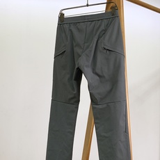 ARCTERYX 始祖鸟 2026FW早秋新品 机能加绒休闲裤👖复合三防面料,外层防泼耐磨,内里薄绒锁温,秋冬穿舒适不臃 ARCTERYX 始祖鸟 2026FW早秋新品 机能加绒休闲裤👖复合三防面料,外层防泼耐磨,内里薄绒锁温,秋冬穿舒适不臃