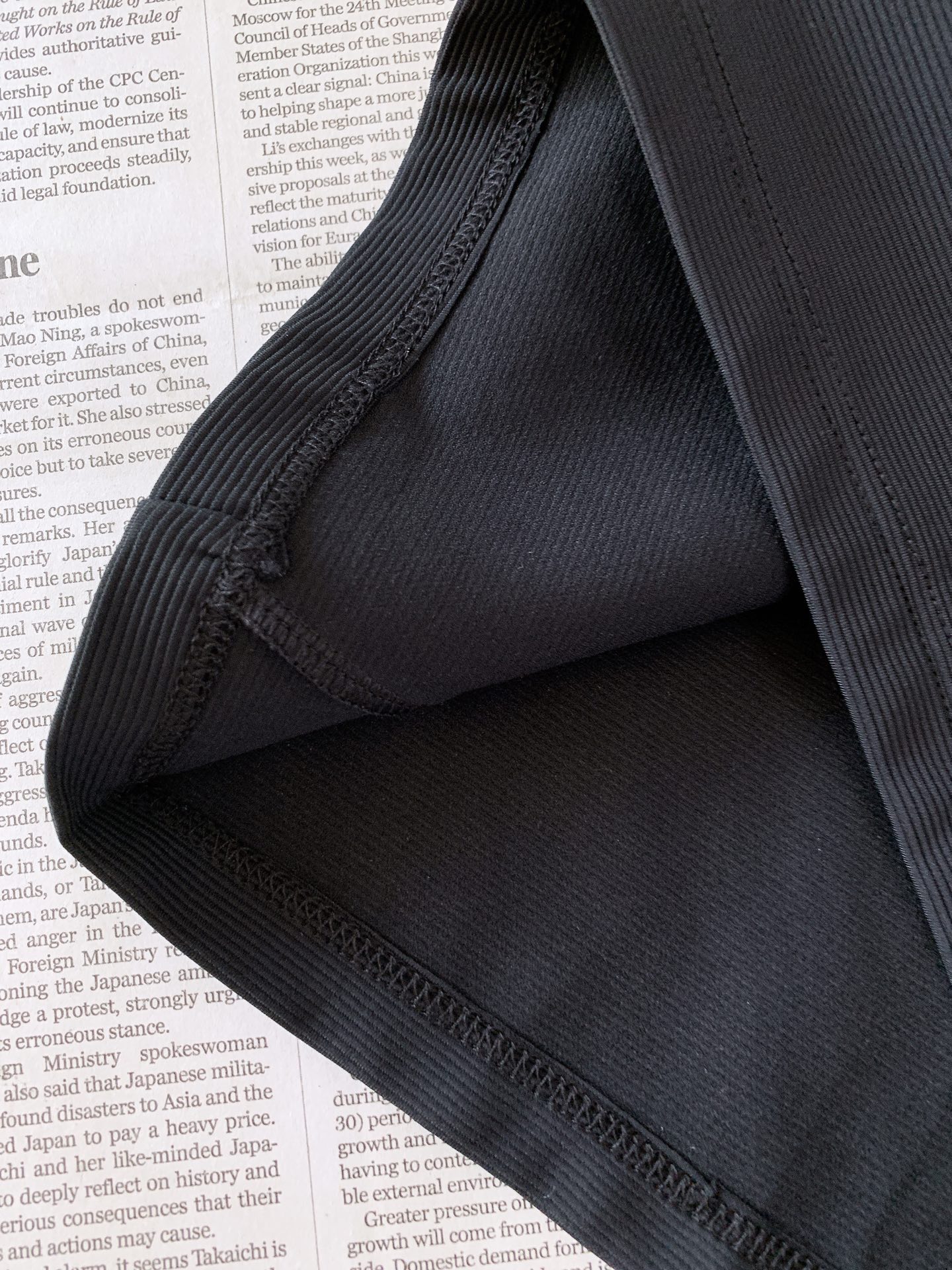 ARCTERYX 始祖鸟 2026FW早秋新品 半拉链立领机能长袖🥼拼接设计很有看点,肩部竖纹弹力面料搭配衣身速干机能料 ARCTERYX 始祖鸟 2026FW早秋新品 半拉链立领机能长袖🥼拼接设计很有看点,肩部竖纹弹力面料搭配衣身速干机能料