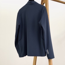 ARCTERYX 始祖鸟 2026FW早秋新品 半拉链立领机能长袖🥼拼接设计很有看点,肩部竖纹弹力面料搭配衣身速干机能料 ARCTERYX 始祖鸟 2026FW早秋新品 半拉链立领机能长袖🥼拼接设计很有看点,肩部竖纹弹力面料搭配衣身速干机能料