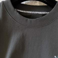 Chrome Hearts 克罗心 2026FW早秋新品 水彩十字长袖打底T恤🥼重磅水洗纯棉料子,软糯厚实,落肩宽松版 Chrome Hearts 克罗心 2026FW早秋新品 水彩十字长袖打底T恤🥼重磅水洗纯棉料子,软糯厚实,落肩宽松版
