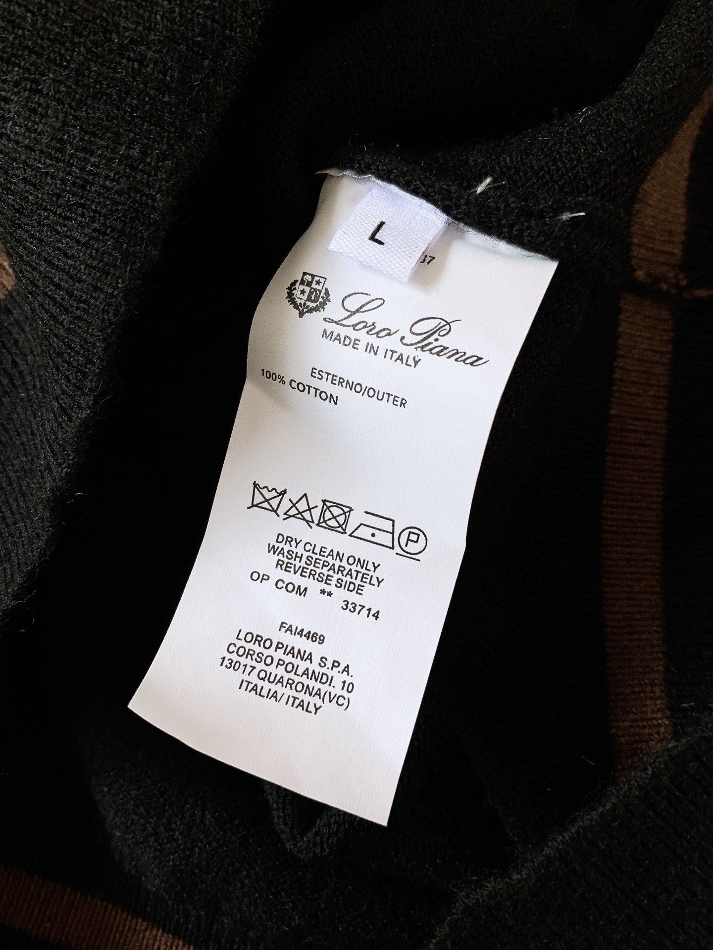 LoroPiana L.P FW早秋新品  半拉链Polo针织衫，意式轻奢质感单品！精选长绒棉针织料子，手感软糯细腻，上
