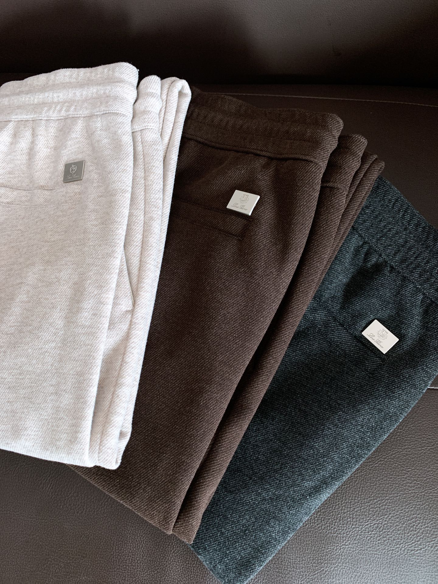 LoroPiana L.P FW早秋新品  Loro Piana重磅休闲直筒裤，意式轻奢的质感体现！精选高端混纺针织料子