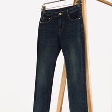 LouisVuitton 路易威登 2026FW早秋新品 复古马车印花牛仔裤👖重磅水洗牛仔面料,自带高级做旧色泽。经典五 LouisVuitton 路易威登 2026FW早秋新品 复古马车印花牛仔裤👖重磅水洗牛仔面料,自带高级做旧色泽。经典五