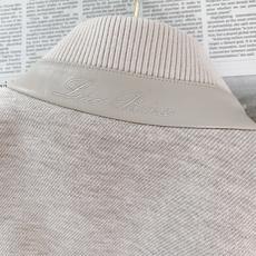 LoroPiana L.P FW早秋新品 立领拉链套装🥼精选棉与天丝混纺面料,肌理细腻柔和,触感温润亲肤,自带低调哑光质 LoroPiana L.P FW早秋新品 立领拉链套装🥼精选棉与天丝混纺面料,肌理细腻柔和,触感温润亲肤,自带低调哑光质