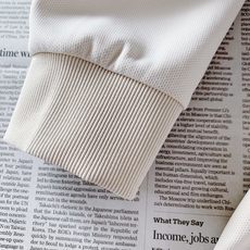 Y-3 山本耀司 2026FW早秋新品 签名印花连帽套装🥼定制珠点空气层面料,肌理感拉满,柔软挺括不皱。上衣连帽设计,左 Y-3 山本耀司 2026FW早秋新品 签名印花连帽套装🥼定制珠点空气层面料,肌理感拉满,柔软挺括不皱。上衣连帽设计,左