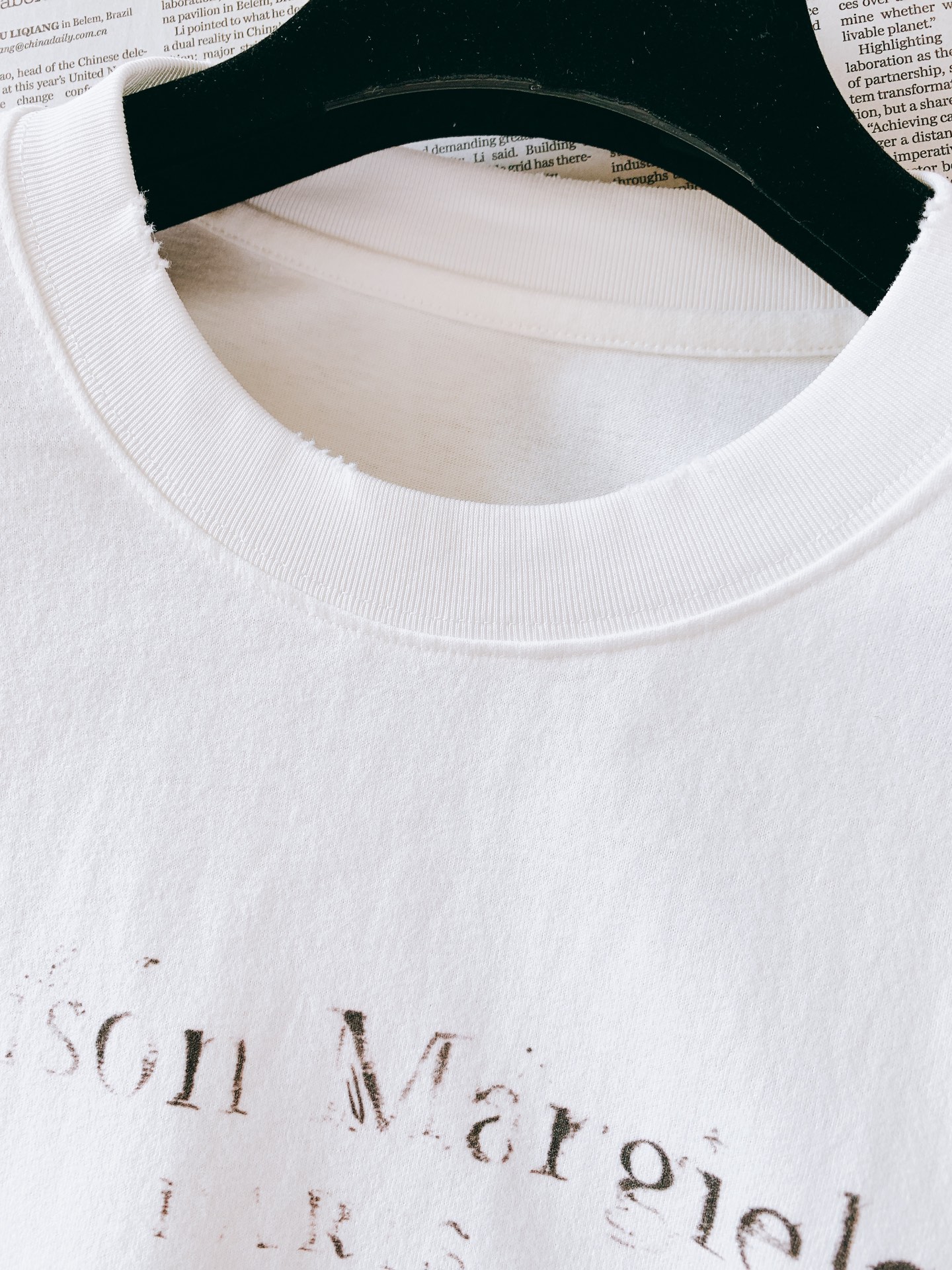 Maison Margiela MM6 马丁马吉拉 2026FW早秋新品 印花长袖打底衫🥼 重磅水洗棉,自带复古做旧质感 Maison Margiela MM6 马丁马吉拉 2026FW早秋新品 印花长袖打底衫🥼 重磅水洗棉,自带复古做旧质感