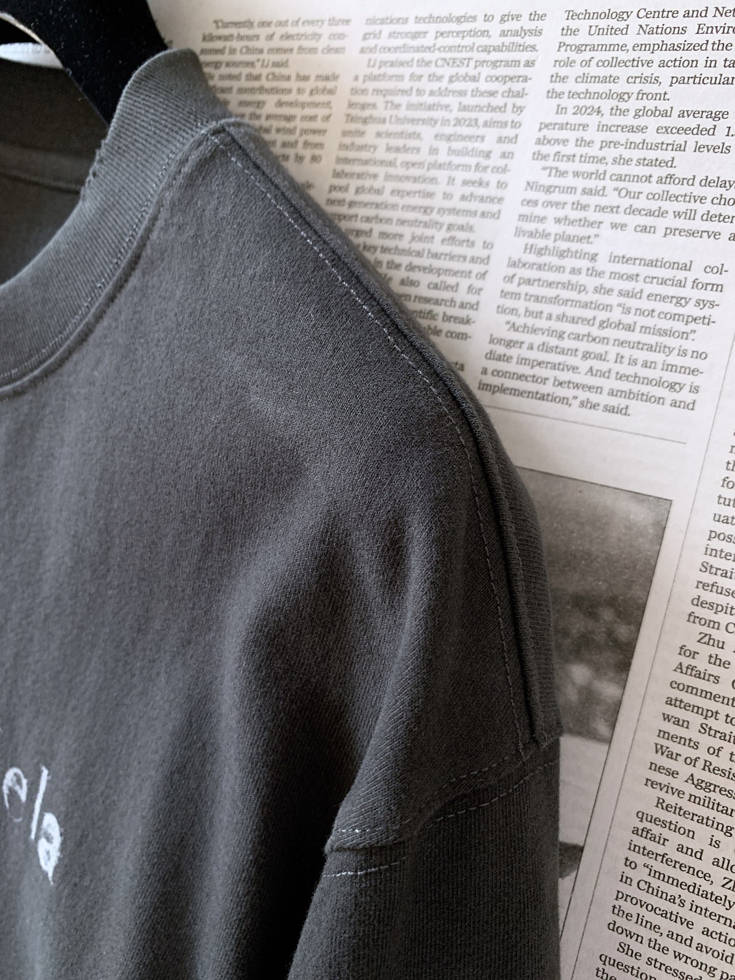 Maison Margiela MM6 马丁马吉拉 2026FW早秋新品 印花长袖打底衫🥼 重磅水洗棉,自带复古做旧质感 Maison Margiela MM6 马丁马吉拉 2026FW早秋新品 印花长袖打底衫🥼 重磅水洗棉,自带复古做旧质感