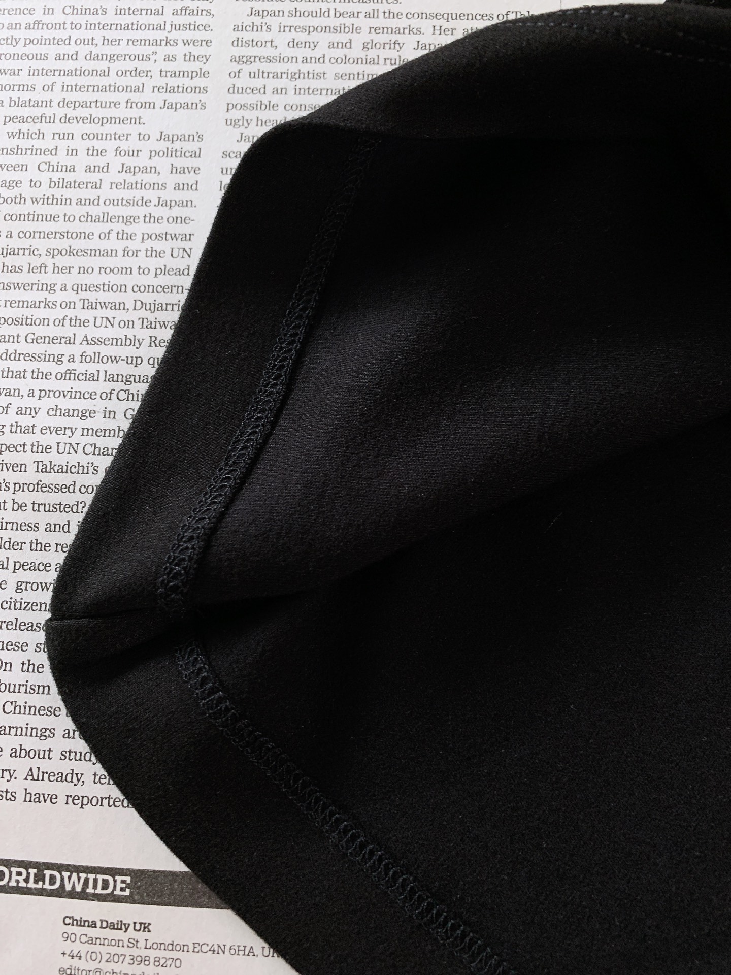 𝐁𝐚𝐥𝐞𝐧𝐜𝐢𝐚𝐠𝐚 巴黎世家 2026FW早秋新品 小高领打底T恤👕 重磅面料扎实有质感，贴身舒适，早秋单穿/秋冬内搭