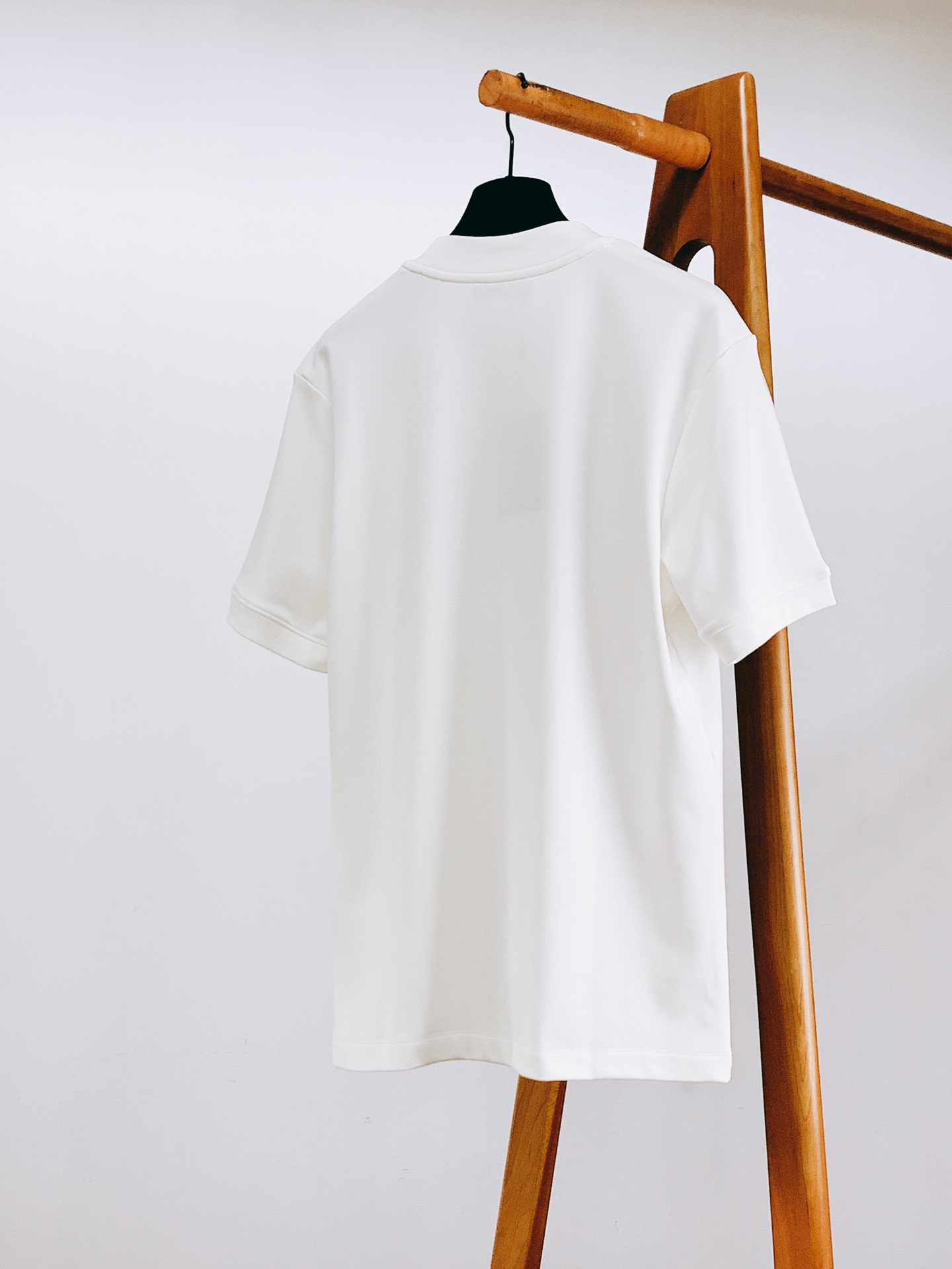 𝐁𝐚𝐥𝐞𝐧𝐜𝐢𝐚𝐠𝐚 巴黎世家 2026FW早秋新品 小高领打底T恤👕 重磅面料扎实有质感,贴身舒适,早秋单穿/秋冬内搭 𝐁𝐚𝐥𝐞𝐧𝐜𝐢𝐚𝐠𝐚 巴黎世家 2026FW早秋新品 小高领打底T恤👕 重磅面料扎实有质感,贴身舒适,早秋单穿/秋冬内搭