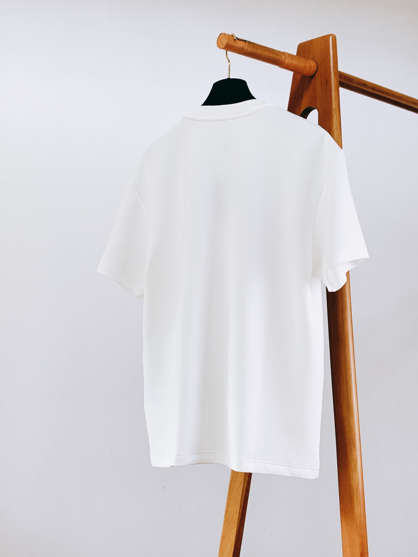 LouisVuitton 路易威登 2026FW早秋新品 积木字母印花打底T恤👕 甄选高支重磅莫斯3D棉面料,触感细腻软 LouisVuitton 路易威登 2026FW早秋新品 积木字母印花打底T恤👕 甄选高支重磅莫斯3D棉面料,触感细腻软