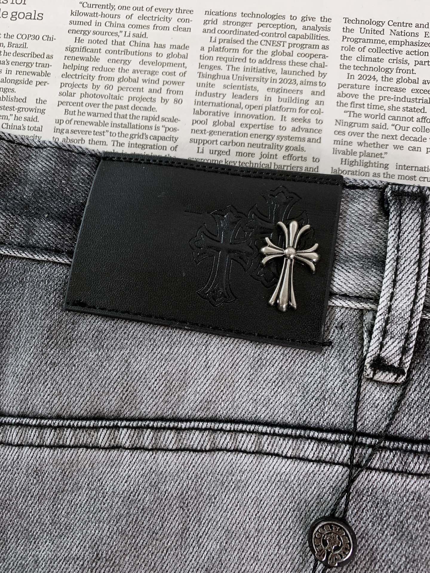 Chrome Hearts 克罗心 2026FW早秋新品 星星皮标牛仔五分短裤🩳 重磅牛仔+渐变水洗,双色可选!真皮五 Chrome Hearts 克罗心 2026FW早秋新品 星星皮标牛仔五分短裤🩳 重磅牛仔+渐变水洗,双色可选!真皮五