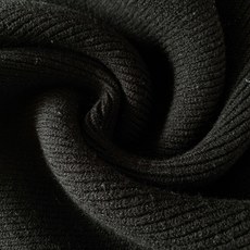 Prada 普拉达 2026FW早秋新品 V领坑条针织衫🥼甄选高支羊毛混纺纱线,立体竖坑条织法,肌理饱满清晰,触感软糯细 Prada 普拉达 2026FW早秋新品 V领坑条针织衫🥼甄选高支羊毛混纺纱线,立体竖坑条织法,肌理饱满清晰,触感软糯细