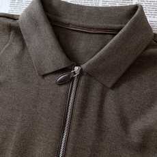 Berluti 伯鲁蒂 2026FW秋冬新品 半拉链长袖Polo,男士衣柜里的高阶刚需单品。 甄选高定混纺针织料子,上 Berluti 伯鲁蒂 2026FW秋冬新品 半拉链长袖Polo,男士衣柜里的高阶刚需单品。 甄选高定混纺针织料子,上