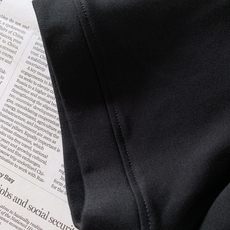 LouisVuitton 路易威登 2026FW早秋新品 圆领刺绣打底T恤👕甄选精梳针织料子,手感软糯细腻,垂感很好上身 LouisVuitton 路易威登 2026FW早秋新品 圆领刺绣打底T恤👕甄选精梳针织料子,手感软糯细腻,垂感很好上身