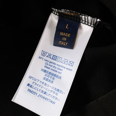 LouisVuitton 路易威登 2026FW早秋新品 圆领刺绣打底T恤👕甄选精梳针织料子,手感软糯细腻,垂感很好上身 LouisVuitton 路易威登 2026FW早秋新品 圆领刺绣打底T恤👕甄选精梳针织料子,手感软糯细腻,垂感很好上身