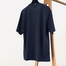 Dior Homme 迪奥·桀傲 2026FW秋冬新品 白鲸🐳刺绣T恤 甄选100%高支纯棉面料,触感细腻软糯,透气亲肤 Dior Homme 迪奥·桀傲 2026FW秋冬新品 白鲸🐳刺绣T恤 甄选100%高支纯棉面料,触感细腻软糯,透气亲肤