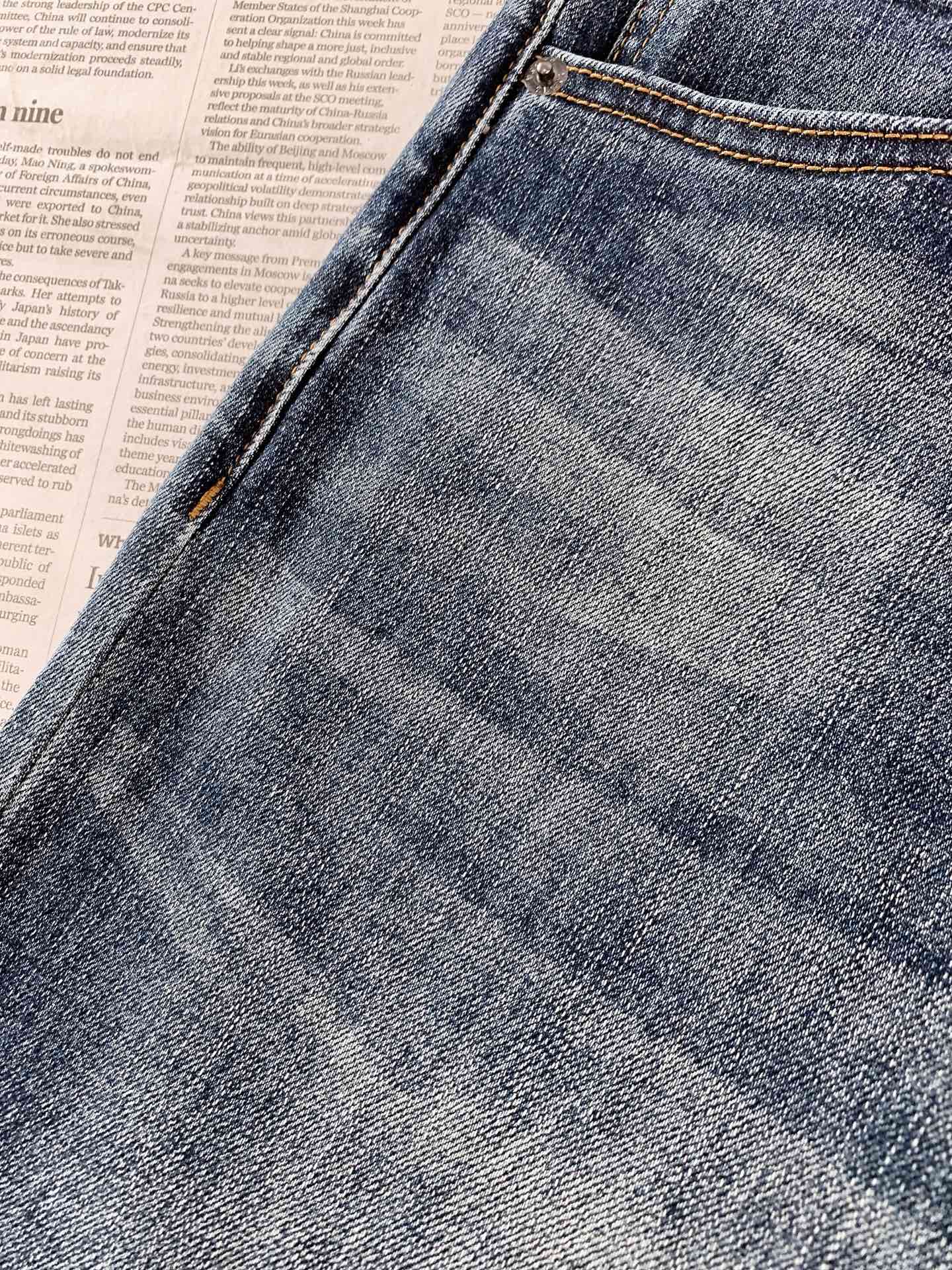 Ermenegildo Zegna 杰尼亚 2026FW早秋新品  男士水洗直筒牛仔裤👖 奢牌经典牛仔，复古蓝调水洗，色