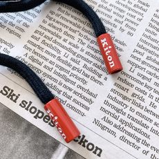 Kiton 奇顿 2026FW早秋新品 意式高端休闲裤👖 顶级混纺针织料,软糯垂顺,抗皱好打理。 松紧抽绳腰,拉链侧兜 Kiton 奇顿 2026FW早秋新品 意式高端休闲裤👖 顶级混纺针织料,软糯垂顺,抗皱好打理。 松紧抽绳腰,拉链侧兜