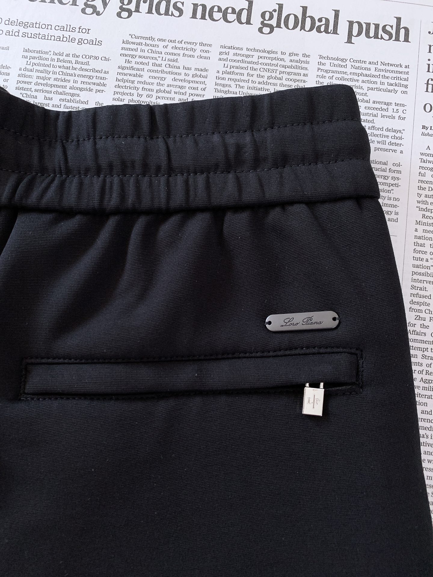 LoroPiana L.P FW早秋新品 Loro Piana男士轻奢休闲裤👖低调显贵的意式质感神裤 定织高端混纺面料, LoroPiana L.P FW早秋新品 Loro Piana男士轻奢休闲裤👖低调显贵的意式质感神裤 定织高端混纺面料,
