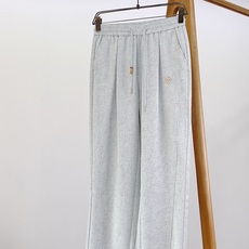 LoroPiana L.P FW早秋新品 休闲亚麻套装🥼甄选高品质亚麻面料,自带天然麻料肌理,透气散热,触感干爽不粘身。 LoroPiana L.P FW早秋新品 休闲亚麻套装🥼甄选高品质亚麻面料,自带天然麻料肌理,透气散热,触感干爽不粘身。