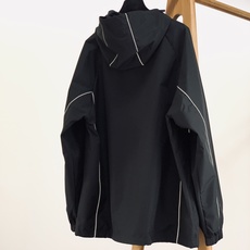 Stone Island 石头岛 2026FW早秋新品 连帽机能冲锋夹克🥼 经典罗盘徽章袖标,可拆卸设计 格纹防泼水面 Stone Island 石头岛 2026FW早秋新品 连帽机能冲锋夹克🥼 经典罗盘徽章袖标,可拆卸设计 格纹防泼水面