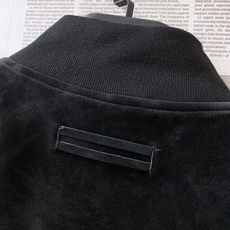 Ermenegildo Zegna 杰尼亚 2026FW早秋新品 仿麂皮棒球夹克🥼甄选高品质仿麂皮面料,自带细腻柔和的 Ermenegildo Zegna 杰尼亚 2026FW早秋新品 仿麂皮棒球夹克🥼甄选高品质仿麂皮面料,自带细腻柔和的