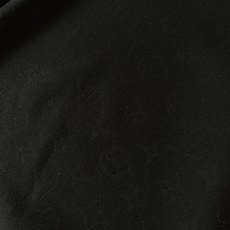 LouisVuitton 路易威登 2026FW早秋新品 暗纹满印圆领卫衣🥼甄选高克重柔感针织面料,触感细腻软糯,自带温 LouisVuitton 路易威登 2026FW早秋新品 暗纹满印圆领卫衣🥼甄选高克重柔感针织面料,触感细腻软糯,自带温