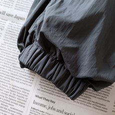 Stone Island 石头岛 2026FW早秋新品 半拉链立领夹克🥼 微皱尼龙机能面料,轻薄防风,自带肌理质感。 Stone Island 石头岛 2026FW早秋新品 半拉链立领夹克🥼 微皱尼龙机能面料,轻薄防风,自带肌理质感。