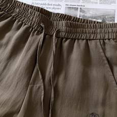 Brunello Cucinelli 布鲁奈罗.库奇内利 2026FW早秋新品 BC早秋亚麻套装|意式松弛天花板 天然亚 Brunello Cucinelli 布鲁奈罗.库奇内利 2026FW早秋新品 BC早秋亚麻套装|意式松弛天花板 天然亚
