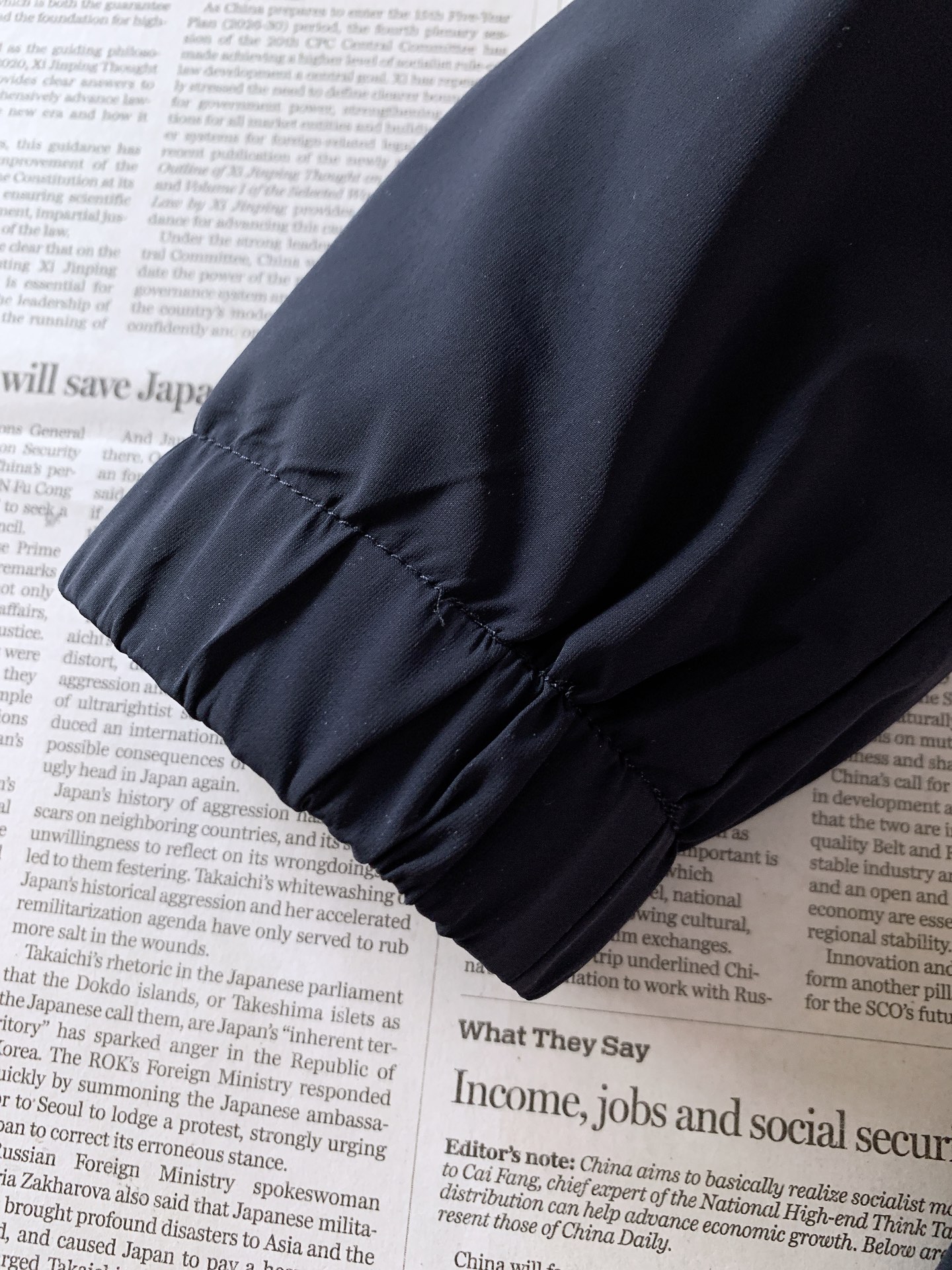 LoroPiana L.P FW早秋新品 Loro Piana可拆卸连帽外套🥼甄选品牌专属高密功能性面料,触感细腻顺滑, LoroPiana L.P FW早秋新品 Loro Piana可拆卸连帽外套🥼甄选品牌专属高密功能性面料,触感细腻顺滑,