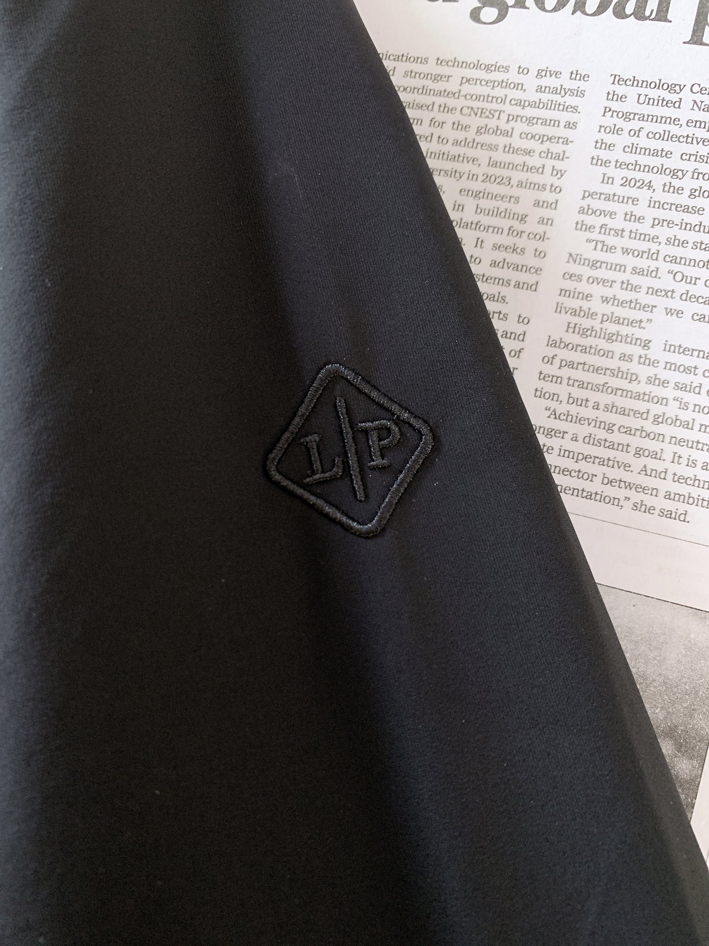 LoroPiana L.P FW早秋新品 Loro Piana可拆卸连帽外套🥼甄选品牌专属高密功能性面料，触感细腻顺滑，