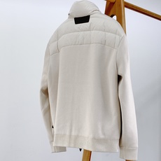 Berluti 伯鲁蒂 2026FW早秋新品 时尚拼接羽绒服🥼衣身主体采用高密防风羽绒面料,菱格锁绒工艺,牢牢锁住羽绒 Berluti 伯鲁蒂 2026FW早秋新品 时尚拼接羽绒服🥼衣身主体采用高密防风羽绒面料,菱格锁绒工艺,牢牢锁住羽绒