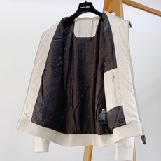 Berluti 伯鲁蒂 2026FW早秋新品 时尚拼接羽绒服🥼衣身主体采用高密防风羽绒面料,菱格锁绒工艺,牢牢锁住羽绒 Berluti 伯鲁蒂 2026FW早秋新品 时尚拼接羽绒服🥼衣身主体采用高密防风羽绒面料,菱格锁绒工艺,牢牢锁住羽绒