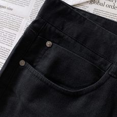 Brunello Cucinelli 布鲁奈罗.库奇内利 2026FW早秋新品 (BC)黑色牛仔裤👖 意大利进口高密斜纹 Brunello Cucinelli 布鲁奈罗.库奇内利 2026FW早秋新品 (BC)黑色牛仔裤👖 意大利进口高密斜纹