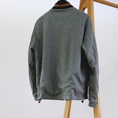 LoroPiana L.P FW早秋新品 双面穿夹克外套🥼外层采用品牌专属高性能防风面料,触感细腻顺滑,具备良好抗风抗微 LoroPiana L.P FW早秋新品 双面穿夹克外套🥼外层采用品牌专属高性能防风面料,触感细腻顺滑,具备良好抗风抗微