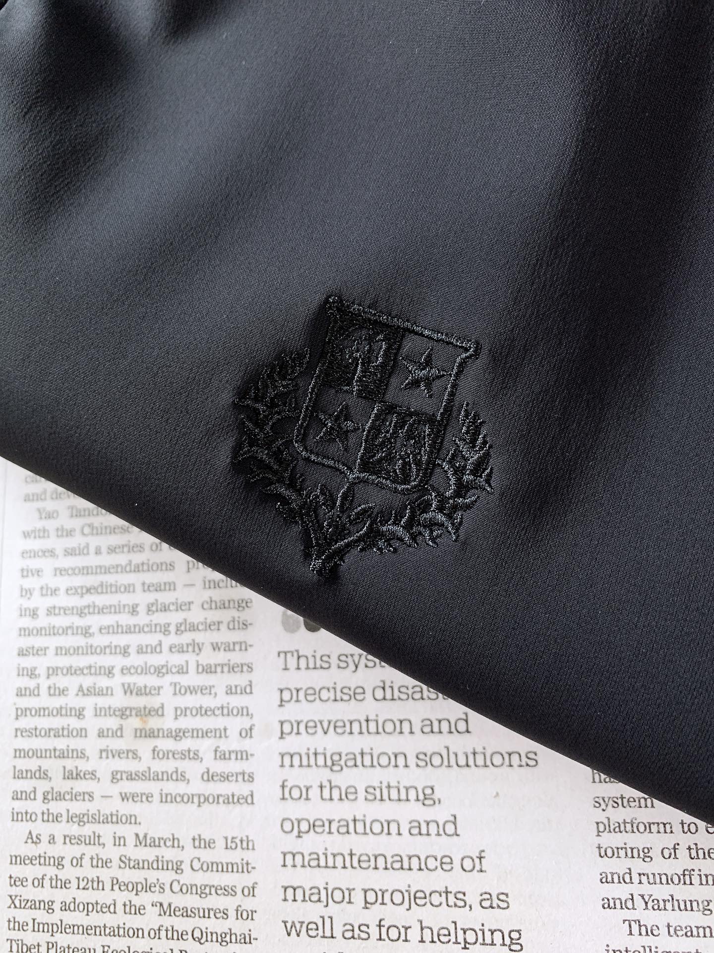 LoroPiana L.P FW早秋新品 双面穿马甲🎽外层选用高密抗皱机能面料,手感细腻顺滑,具备不错的防风抗寒性能,挺 LoroPiana L.P FW早秋新品 双面穿马甲🎽外层选用高密抗皱机能面料,手感细腻顺滑,具备不错的防风抗寒性能,挺