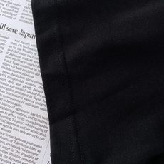 LouisVuitton 路易威登 2026FW早秋新品 后背镂空短袖T恤👕黑白两个经典配色闭眼入。高克重纯棉面料手感非 LouisVuitton 路易威登 2026FW早秋新品 后背镂空短袖T恤👕黑白两个经典配色闭眼入。高克重纯棉面料手感非
